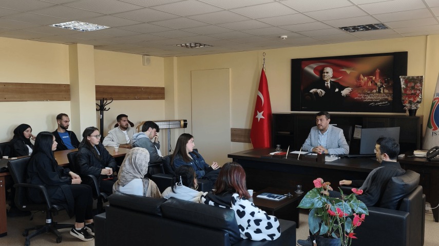 İşkur Gençlik Programı Kapsamında Meslek Yüksekokulumuzda Çalışan Öğrencilerimiz ile Toplantı