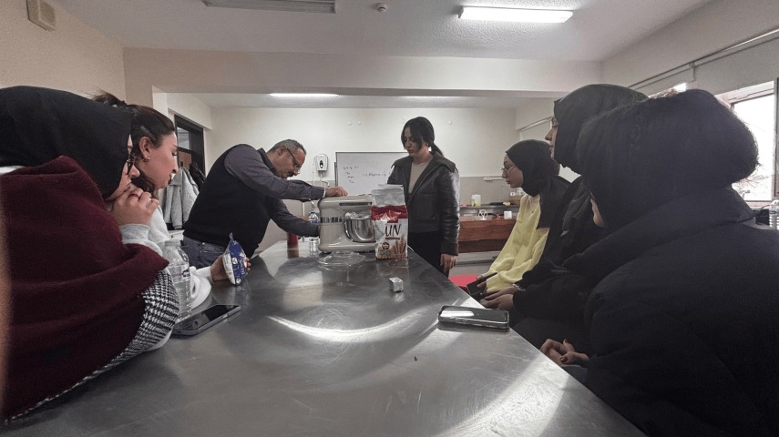 Gıda İşleme Bölümü Öğrencilerinden Uygulama