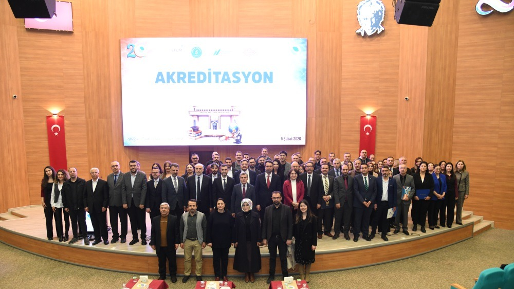 KAEÜ’de Akreditasyon Gururu: Kaman MYO’ya İki Önemli Belge