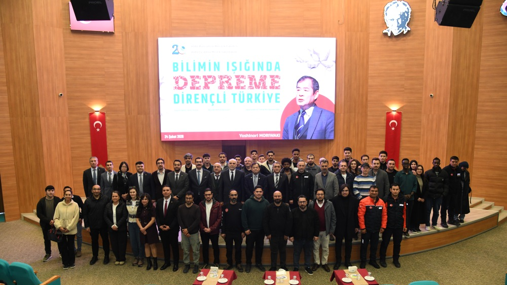 Üniversitemizde Bilimin Işığında Depreme Dirençli Türkiye Konuşuldu
