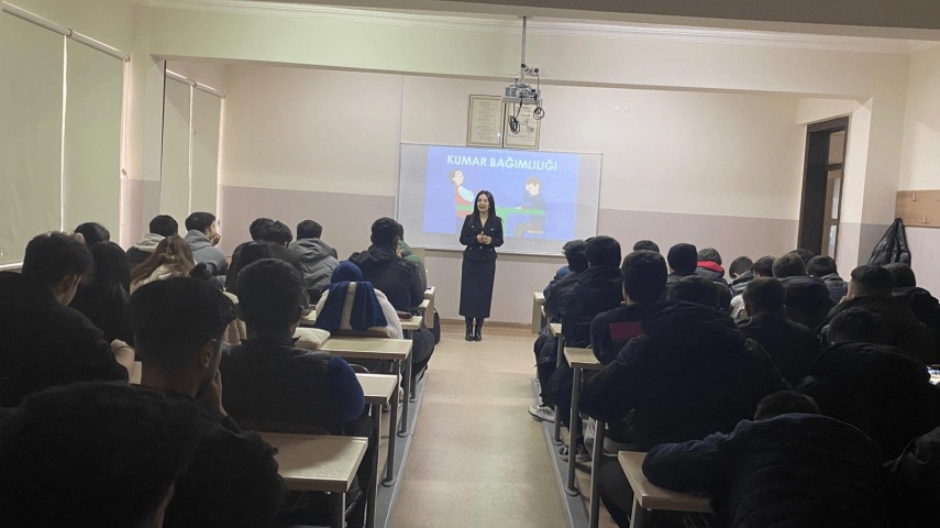 Kaman Meslek Yüksekokulu’nda Gençliği Tehdit Eden Tehlike: Kumar Bağımlılığı Paneli Düzenlendi