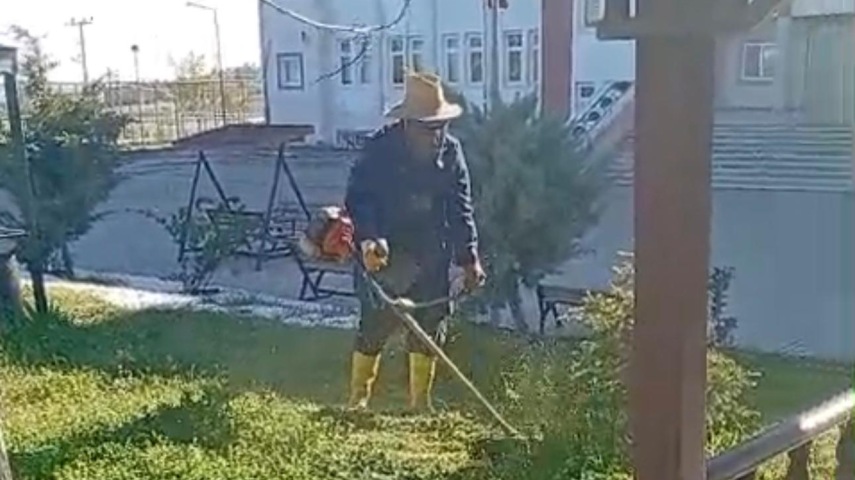 Kaman Meslek Yüksekokulunda Bahar Temizliği ve Peyzaj Düzenlemesi Gerçekleştirildi
